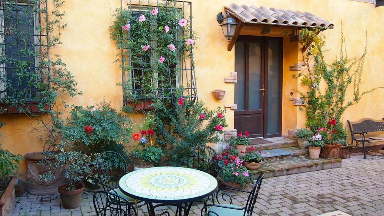La Piazzetta Di Roma Villa Dış mekan fotoğraf