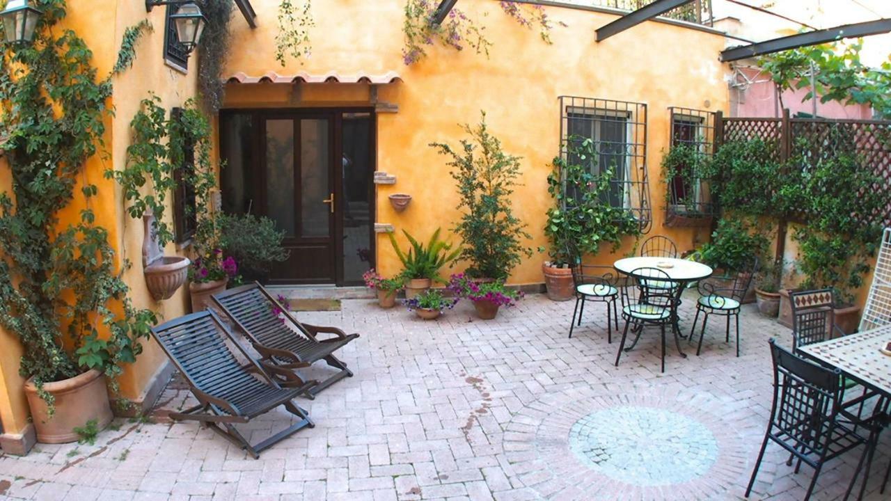 La Piazzetta Di Roma Villa Dış mekan fotoğraf